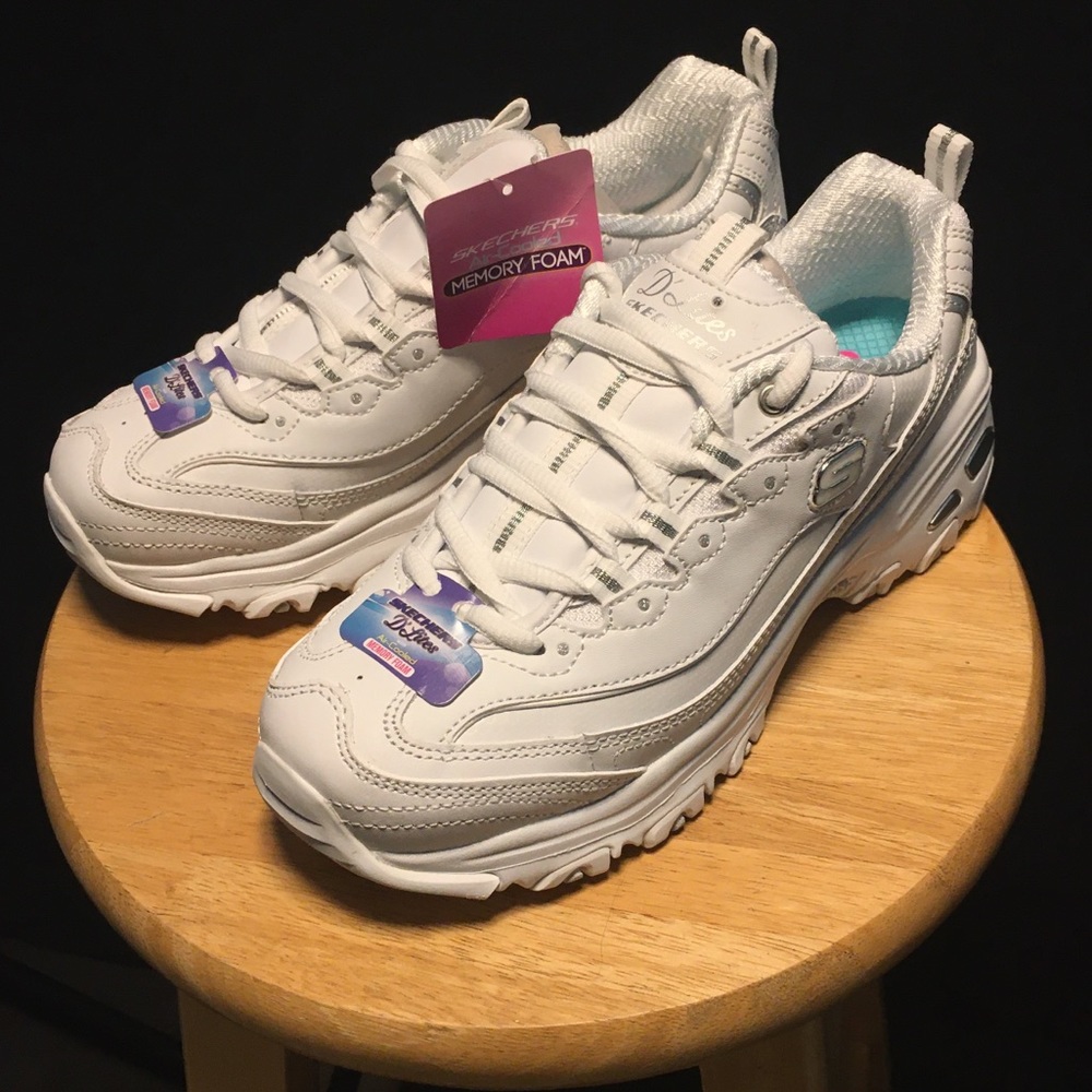 NWT Sketchers D’Lites Fresh Start women size 7.5 white